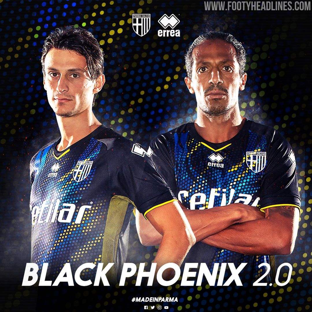 Parma online third kit